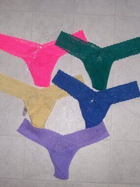 Hanky Panky 5 Pack Signature Lace Low Rise Thong Panties Underwear Rainbow NEW